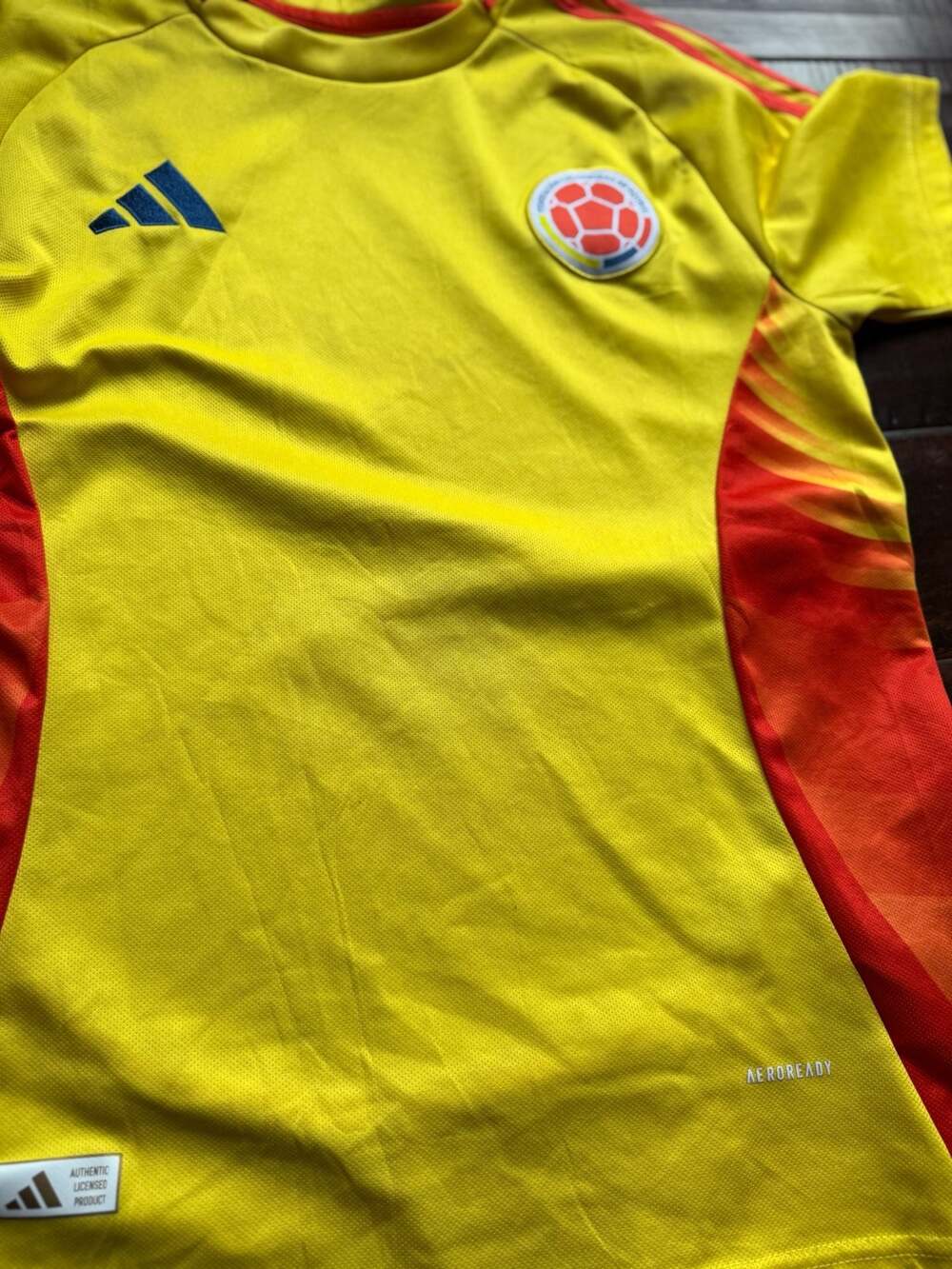 Adidas Colombia 2024 Home Soccer Jersey x2 - Picture 7 of 7